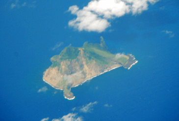Island13-yokoatejima2.gif